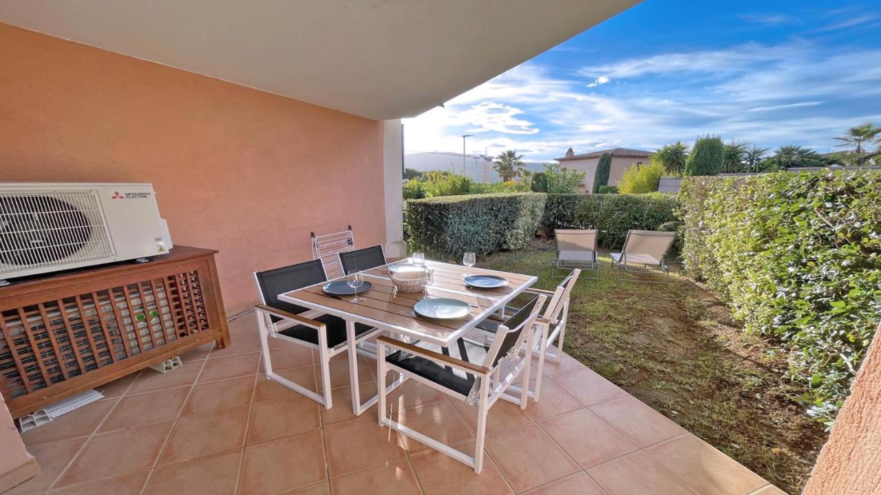 Appartement Les Pins Bleus à Sainte-Maxime Extérieur photo