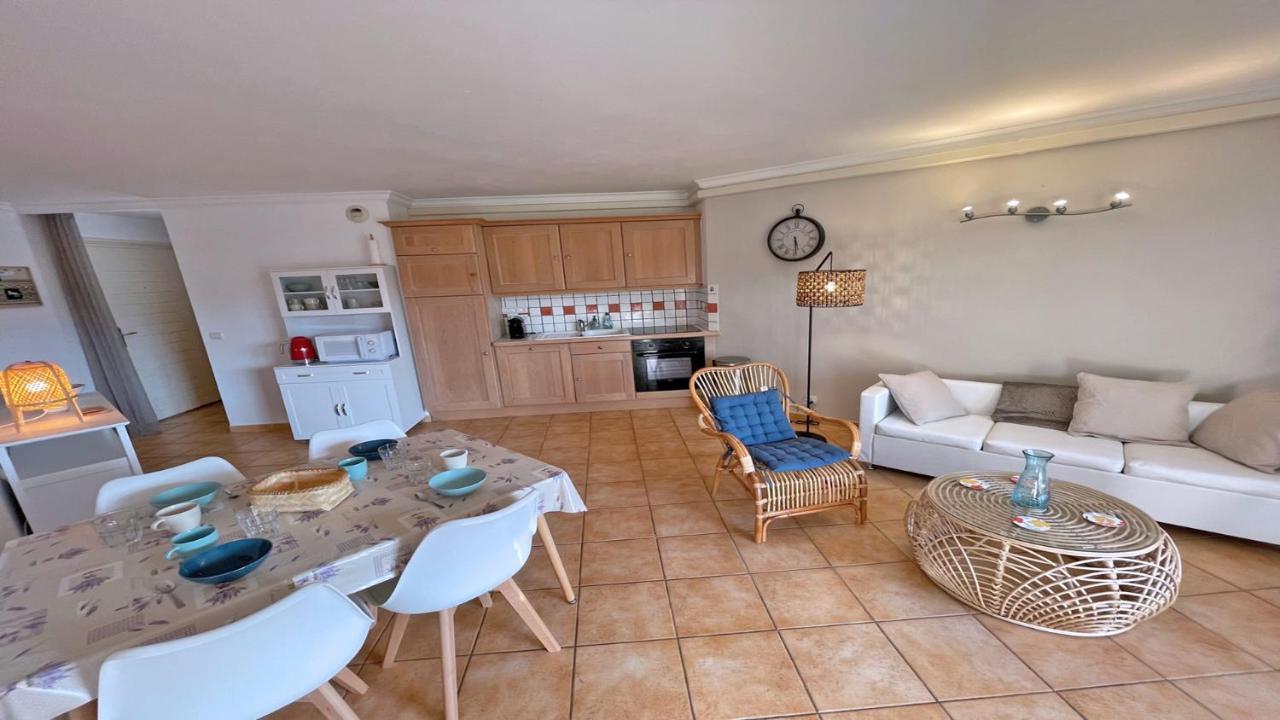 Appartement Les Pins Bleus à Sainte-Maxime Extérieur photo