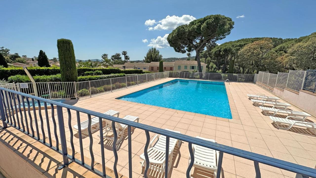 Appartement Les Pins Bleus à Sainte-Maxime Extérieur photo